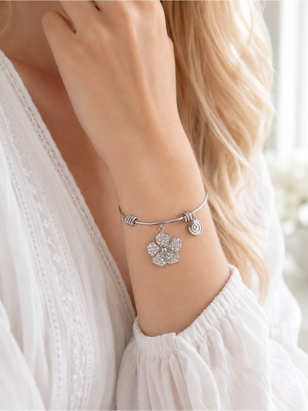 Love This Life Daughter Silver Expandable Charm Bracelet Crystal Flower Gift